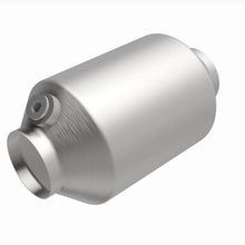 Load image into Gallery viewer, MagnaFlow 2.25in. 1/O2 CC Spun OEM Universal Converter