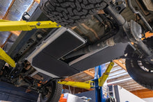 Load image into Gallery viewer, Rugged Ridge 18-23 Jeep Wrangler JLU 4dr Alum. Skid Plate for Gas Tank/Exhaust - Tex. Blk