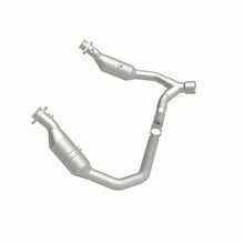 Load image into Gallery viewer, MagnaFlow 2007 Dodge Ram 1500 4.7L Direct Fit Converter
