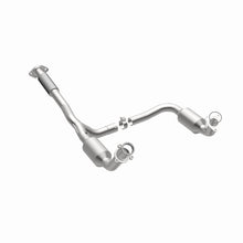 Load image into Gallery viewer, MagnaFlow 2004 Buick Rainier 5.3L Direct Fit Converter