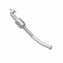 Load image into Gallery viewer, MagnaFlow 13-15 Dodge Durango V6 3.6L OEM Grade / EPA Compliant Direct-Fit Catalytic Converter