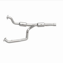 Load image into Gallery viewer, Magnaflow 15-16 Ram 2500 6.4L California Grade CARB Compliant DF Catalytic Converter
