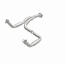 Load image into Gallery viewer, MagnaFlow 07-10 GMC Sierra 2500 HD 6.0L Direct Fit Converter