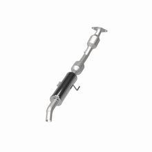 Load image into Gallery viewer, MagnaFlow 07-11 Toyota Yaris 1.5L Direct Fit Converter