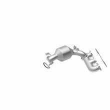 Load image into Gallery viewer, MagnaFlow 04-06 Toyota Sienna 3.3L Direct Fit Converter