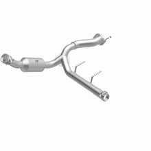 Load image into Gallery viewer, MagnaFlow 2021 Ford F-150 Right Underbody 5L Direct Fit Converter