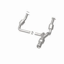 Load image into Gallery viewer, MagnaFlow 11-14 Escalade 6.2 Underbody Direct Fit Converter