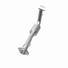 Load image into Gallery viewer, MagnaFlow 02-03 Cadillac Escalade 6.0L Direct Fit Converter