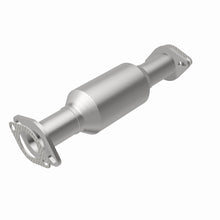 Load image into Gallery viewer, MagnaFlow 96-97 Nissan Pickup 2.4L Direct Fit Converter