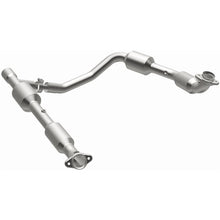 Load image into Gallery viewer, MagnaFlow 2006 Ford E-250 5.4L Direct Fit Converter