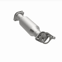 Load image into Gallery viewer, MagnaFlow 07-09 Hyundai Santa Fe 3.3L Direct Fit Converter