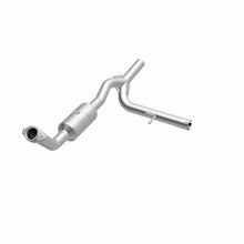 Load image into Gallery viewer, MagnaFlow 2005 Ford F-150 4.6L Direct Fit Converter