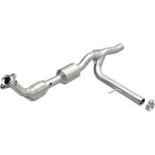 Load image into Gallery viewer, MagnaFlow 04-06 F-150 V8 4.6 OEM Underbody Direct Fit Converter