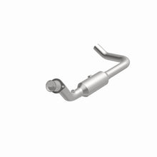 Load image into Gallery viewer, MagnaFlow 07-09 Chrysler Aspen 5.7L Direct Fit Converter