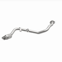 Load image into Gallery viewer, MagnaFlow 05-06 Land Rover LR3 4.4L Direct Fit Converter