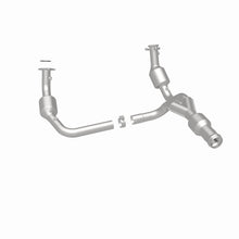 Load image into Gallery viewer, MagnaFlow 11-14 Escalade 6.2 Underbody Direct Fit Converter