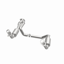 Load image into Gallery viewer, MagnaFlow 2007 Chevrolet Silverado 1500 Classic 4.8L Direct Fit Converter