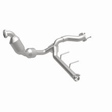 Load image into Gallery viewer, MagnaFlow 22-23 Ford F-150 2.7L Right OEM Direct Fit Converter