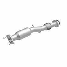 Load image into Gallery viewer, MagnaFlow 17-19 Toyota Highlander 3.5L Direct Fit Converter