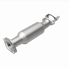 Load image into Gallery viewer, MagnaFlow 07-09 Hyundai Santa Fe 3.3L Direct Fit Converter