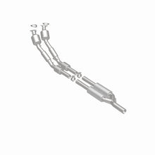 Load image into Gallery viewer, MagnaFlow 12-13 Volkswagen Passat 3.6L Direct Fit Converter