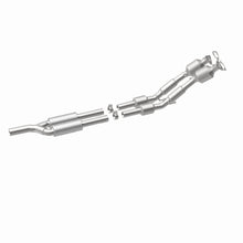 Load image into Gallery viewer, MagnaFlow 12-13 Volkswagen Passat 3.6L Direct Fit Converter