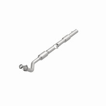 Load image into Gallery viewer, MagnaFlow 97-00 Express 1500 5.7 OEM Underbody Direct Fit Converter