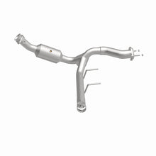 Load image into Gallery viewer, MagnaFlow 2021 Ford F-150 Right Underbody 5L Direct Fit Converter