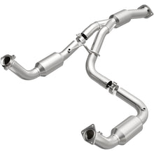 Load image into Gallery viewer, MagnaFlow 12-17 Chevrolet Express 3500 6.0L Direct Fit Converter