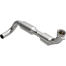 Load image into Gallery viewer, MagnaFlow 03-04 Ford Expedition 5.4L Direct Fit Converter