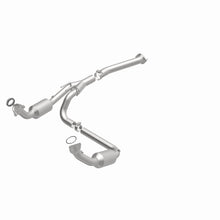 Load image into Gallery viewer, MagnaFlow 04-05 Chevrolet Express 1500 5.3L Direct Fit Converter