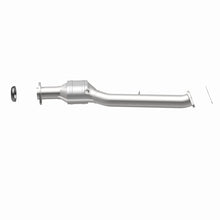 Load image into Gallery viewer, MagnaFlow Direct Fit Catalytic Converter 2006-2007 Subaru Impreza 2.5L