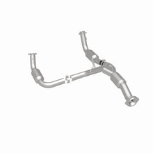 Load image into Gallery viewer, MagnaFlow 12-17 Chevrolet Express 3500 6.0L Direct Fit Converter