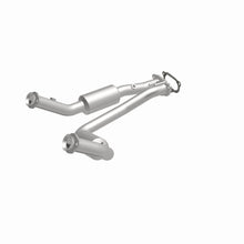 Load image into Gallery viewer, MagnaFlow Direct Fit Catalytic Converter 04-06 Ford Ranger 4.0L