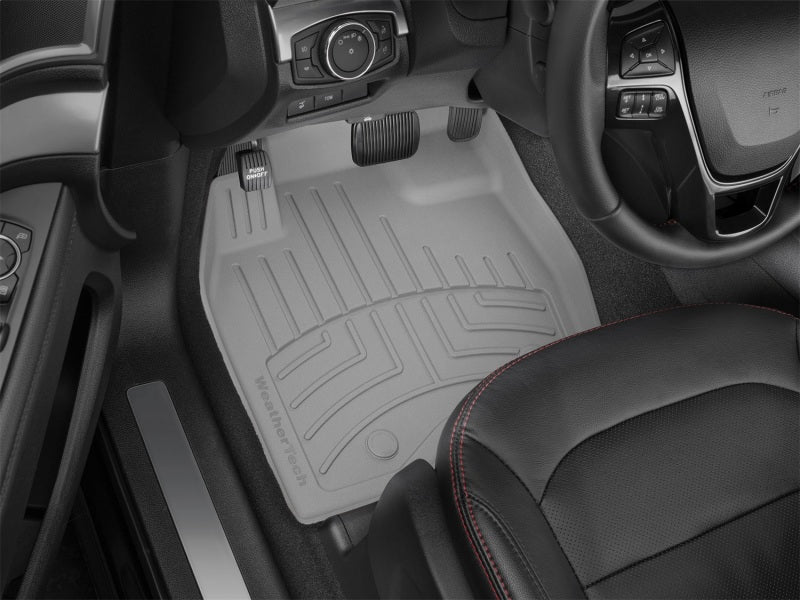 WeatherTech 22-26 Mitsubishi Outlander Front FloorLiner HP - Grey