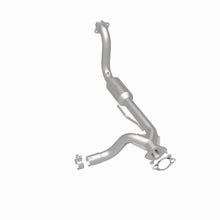 Load image into Gallery viewer, MagnaFlow 07-09 Chrysler Aspen 5.7L Direct Fit Converter