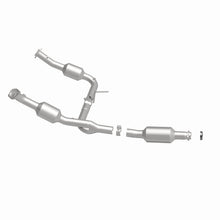 Load image into Gallery viewer, MagnaFlow 04-05 Ford Explorer 4.6L Direct Fit Converter