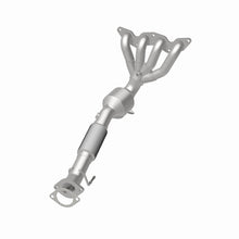 Load image into Gallery viewer, MagnaFlow 12-15 Ford Focus 2.0L Direct Fit Converter
