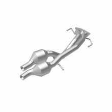 Load image into Gallery viewer, MagnaFlow Direct Fit Catalytic Converter 07-09 Audi Q7 3.6L Manifold