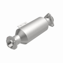 Load image into Gallery viewer, MagnaFlow 96-98 Hyundai Elantra 1.8L Direct Fit Converter