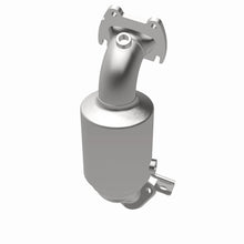 Load image into Gallery viewer, MagnaFlow 15-16 Chrysler 200 3.6L OEM Manifold Direct Fit Converter