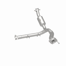 Load image into Gallery viewer, MagnaFlow 2021 Ford F-150 Right Underbody 5L Direct Fit Converter