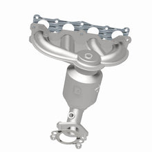 Load image into Gallery viewer, MagnaFlow Direct Fit Catalytic Converter 13-16 Hyundai Santa Fe Sport 2.4L Manifold