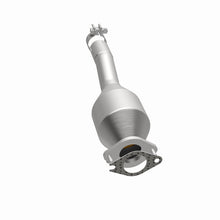 Load image into Gallery viewer, MagnaFlow 10-13 Ford Transit Connect 2.0L Calif Grade CARB Compliant Direct-Fit Catalytic Converter
