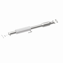 Load image into Gallery viewer, MagnaFlow 14-15 Cadenza 3.3L Underbody Direct Fit Converter