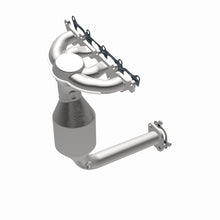 Load image into Gallery viewer, MagnaFlow 12-13 500 L4 1.4 OEM Manifold Direct Fit Converter