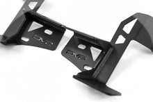 Load image into Gallery viewer, DV8 07-18 Jeep Wrangler JK Dual Pod Light Mounts