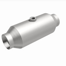 Load image into Gallery viewer, MagnaFlow Universal Catalytic Converter 2.5in CA Spun Mid-Bed