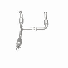 Load image into Gallery viewer, MagnaFlow 04-05 Ford Explorer 4.6L Direct Fit Converter