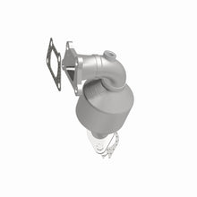 Load image into Gallery viewer, MagnaFlow 12-16 Cadillac SRX 3.6L Direct Fit Converter